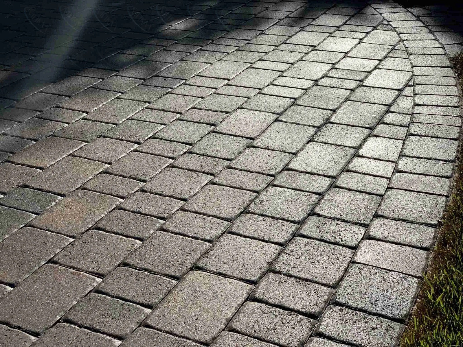 Плитка обработанная гидрофобизатором Плитка обработанная гидрофобизатором