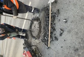 Установка люка на безусадочную смесь Установка люка на безусадочную смесь