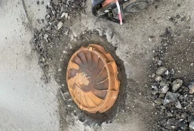 Установка люка на безусадочную смесь Установка люка на безусадочную смесь