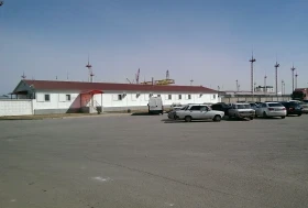 Буровая платформа Лукойл в Каспийском море